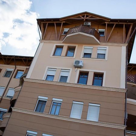 Csalogány Apartman Apartamento Szekszárd Exterior foto